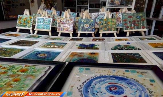 برپایی نمایشگاه تولیدات «هم‌جوشی شیشه» در گالری صنایع‌دستی بوشهر