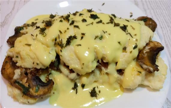 طرز تهیه املت قارچ و اسفناج خوشمزه و متفاوت
