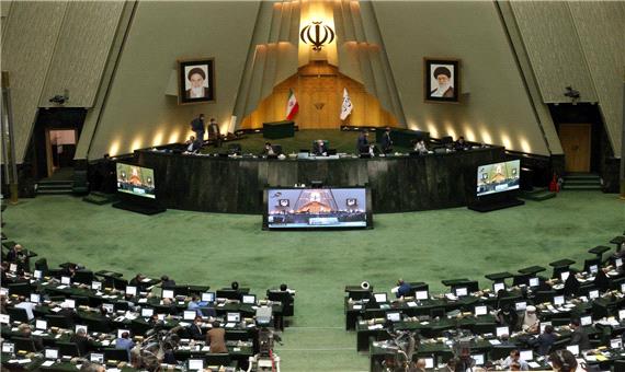 نماینده سابق مجلس: اصلاح‌طلبان ظریف را اصلاح‌طلب نمی‌دانند