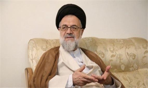 موسوی تبریزی: جمهوریتی که اکنون داریم با آنچه مد نظر بزرگان انقلاب بود فاصله زیادی دارد