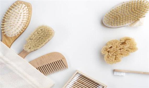 4 ترفند ساده برای تمیز کردن شانه و برس موی سر