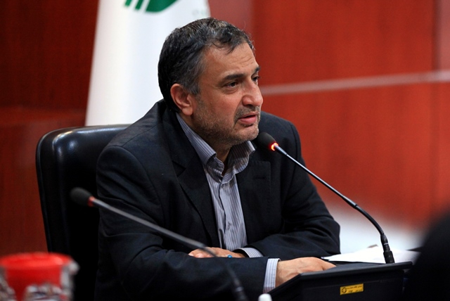 اتوبوس‌های شهر تهران باید به ۹۰۰۰ دستگاه برسد