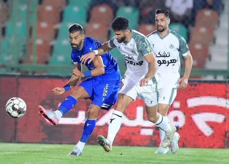 گزارش زنده؛ ذوب آهن 2-1 استقلال