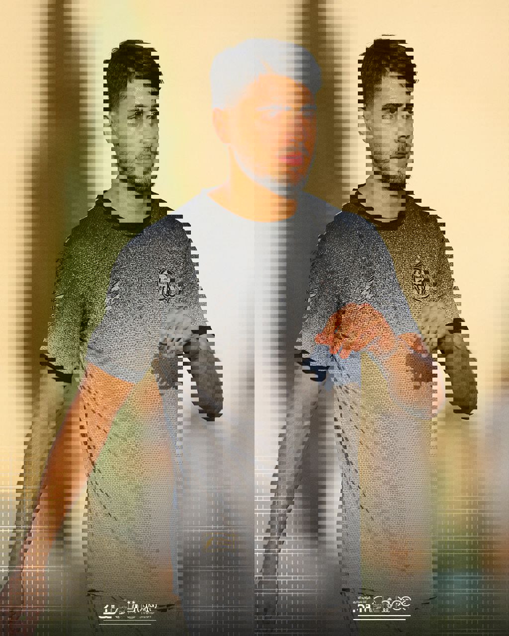 آریا جوان