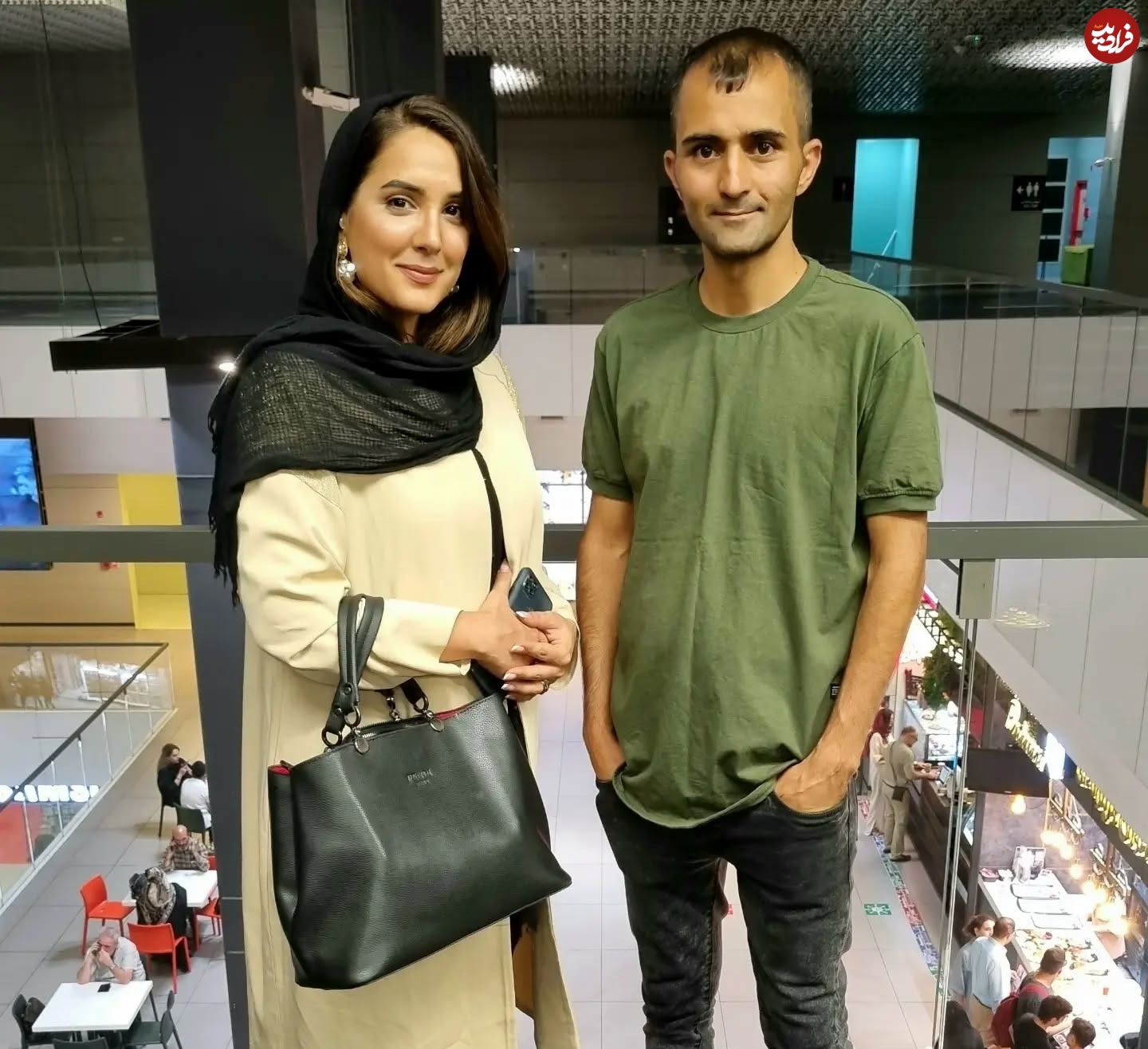 آریا جوان