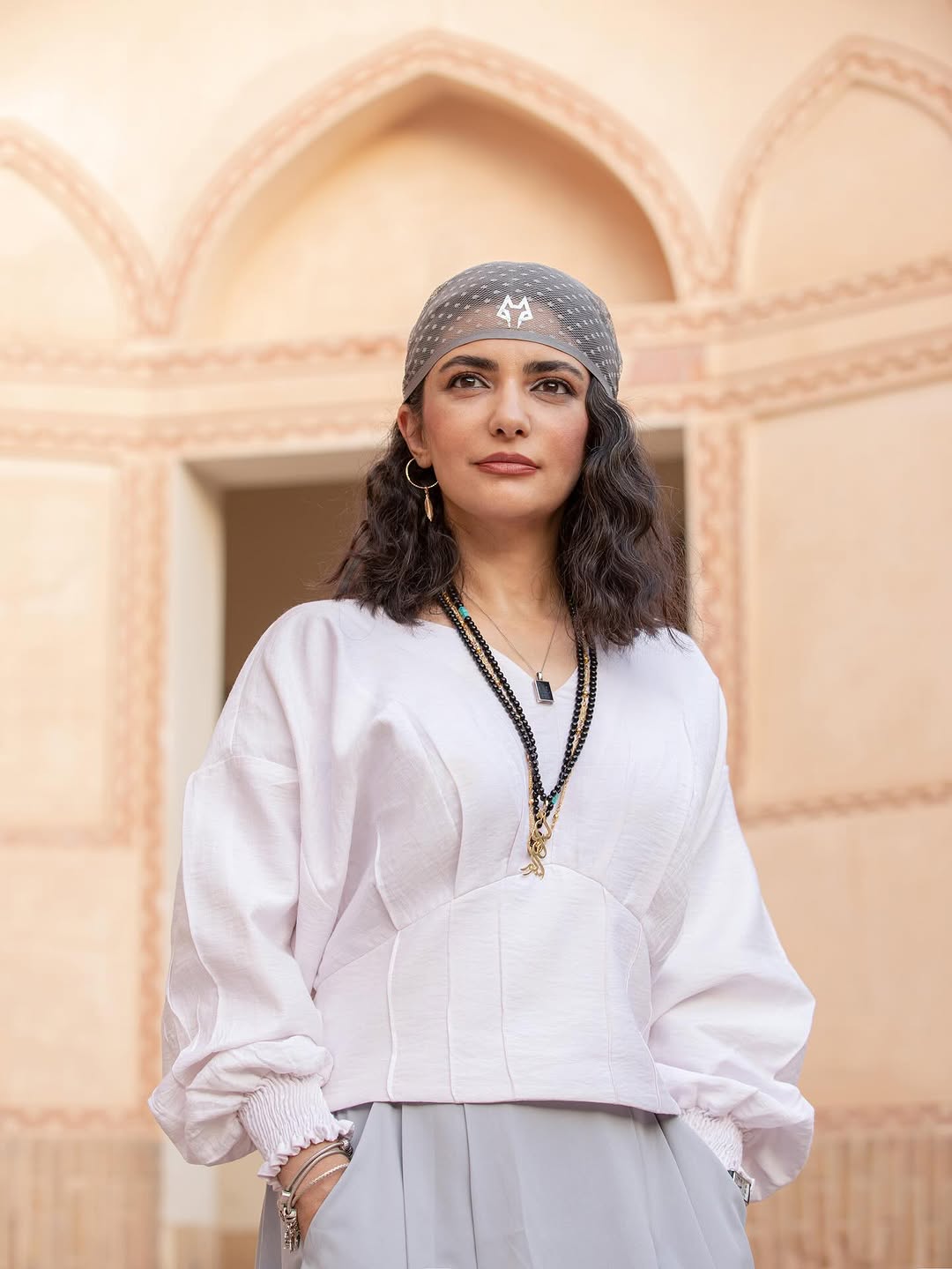 آریا جوان