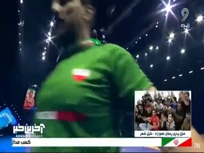 هم تاج قهرمانی هم کمربند قهرمانی