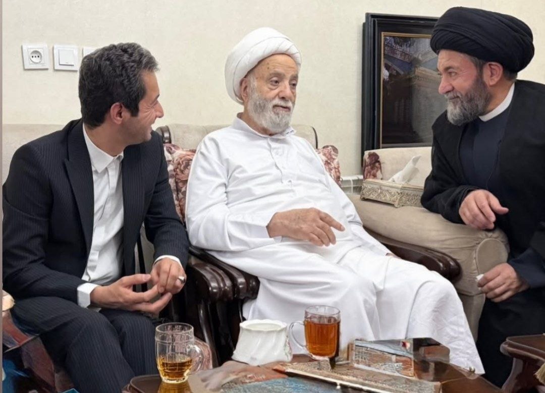 آریا جوان