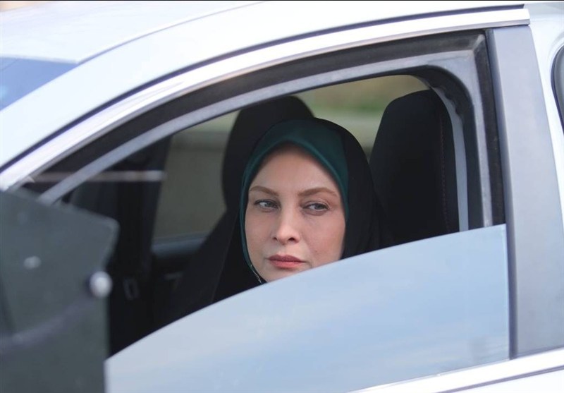 آریا جوان