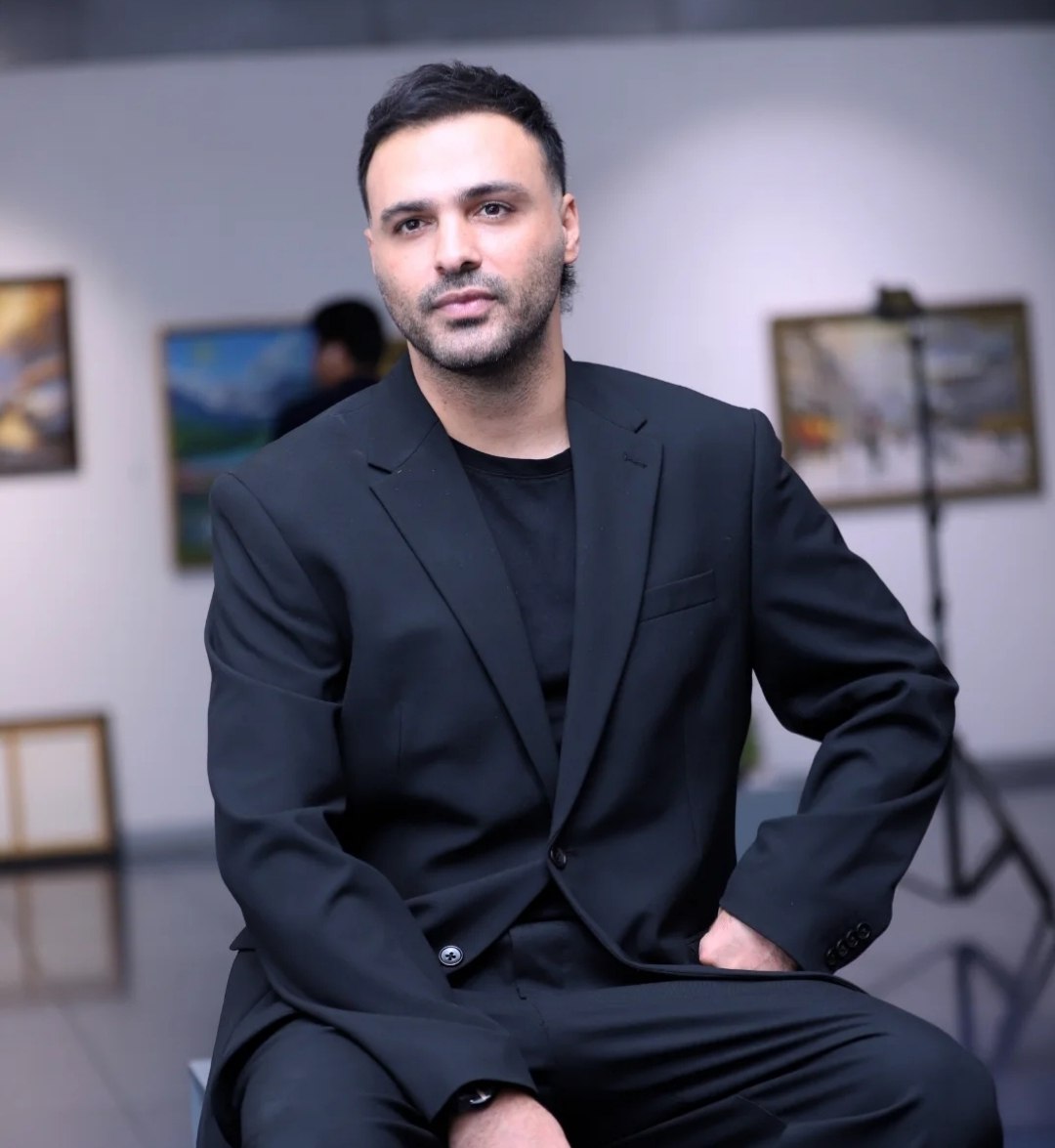 آریا جوان