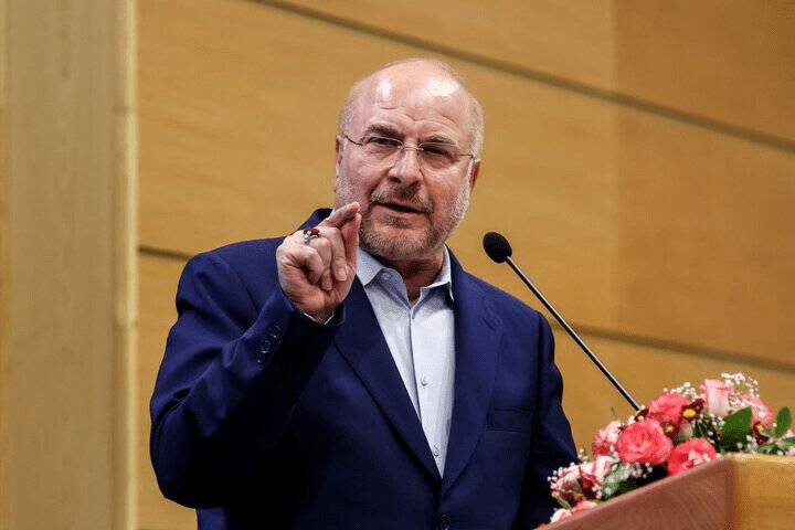 انتقاد قالیباف از مواضع اخیر روحانی و ظریف