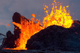 کارخانه زمین سازی ؛ ۳۵سال فعالیت مداوم آتشفشان!