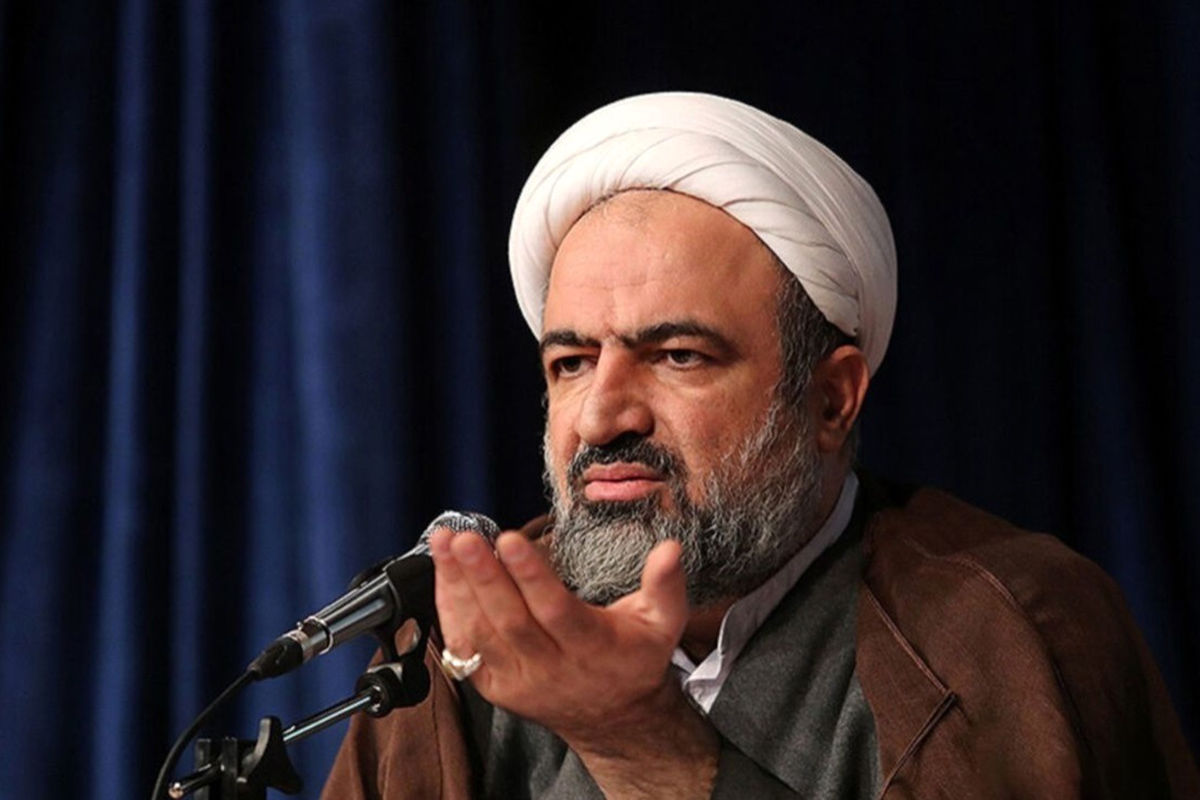 ادعای رسایی: حدود ۵۰ مدیر بازنشسته در دولت به صورت غیرقانونی مشغول به کارند!