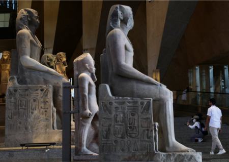 افتتاح بزرگ‌ترین موزه جهان در مصر | در قاهره جشن تمدن، در تهران انبار میراث