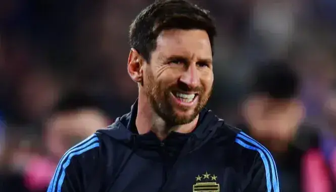 واکسن‌هایی که مسی باید برای سفر به آنگولا بزند