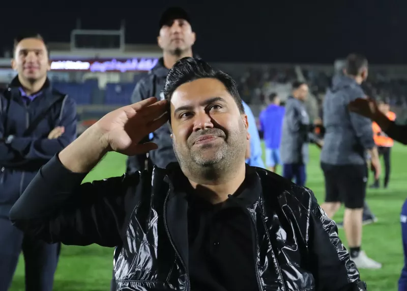 اخباری: صدرنشینی ما حاصل غیرقابل پیش‌بینی بودن لیگ است