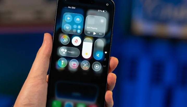 آیفون ایر را کسی نمی‌خرد؛ تأخیر در عرضه مدل دوم