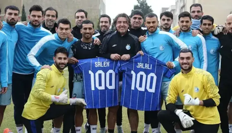پیراهن شماره ۱۰۰ استقلال بر تن صالح و جلالی!