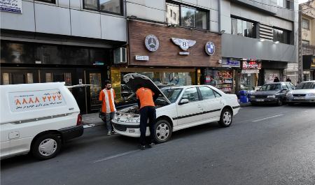 آیا باتری ماشین شما هنوز کار می‌کند؟ ۴ روش برای بررسی