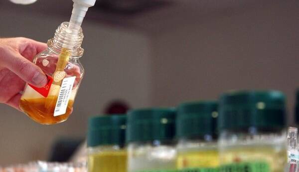 حضور مأموران مبارزه با دوپینگ در مسابقات کشتی آزاد