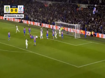 خلاصه بازی لیدز ۴ - کریستال پالاس ۱