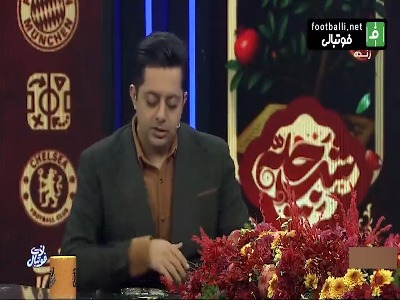 واکنش غیر مرتبط و ناگهانی جواد خیابانی به صحبتهای مجری جوان برنامه لذت فوتبال