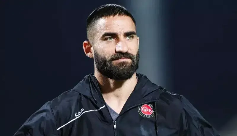 جباری روی مهاجم سابق استقلال دست گذاشت