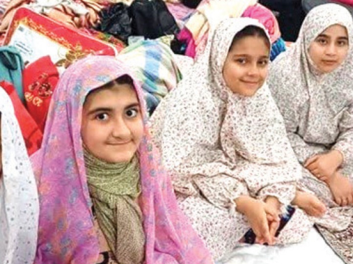 اعتکاف، علیه تصویر کلیشه‌ای از نوجوانان