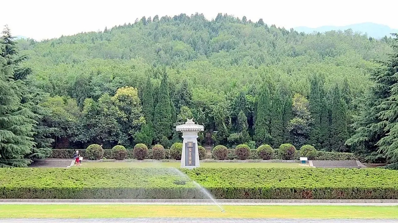 راز «رودهای جیوه»؛ چرا آرامگاه ۲۲۰۰ ساله نخستین امپراتور چین مهر و موم است؟