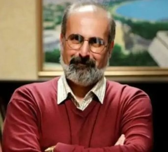 عبدالرضا داوری: پزشکیان با استعفای فرزین تا حالا موافقت نکرده است