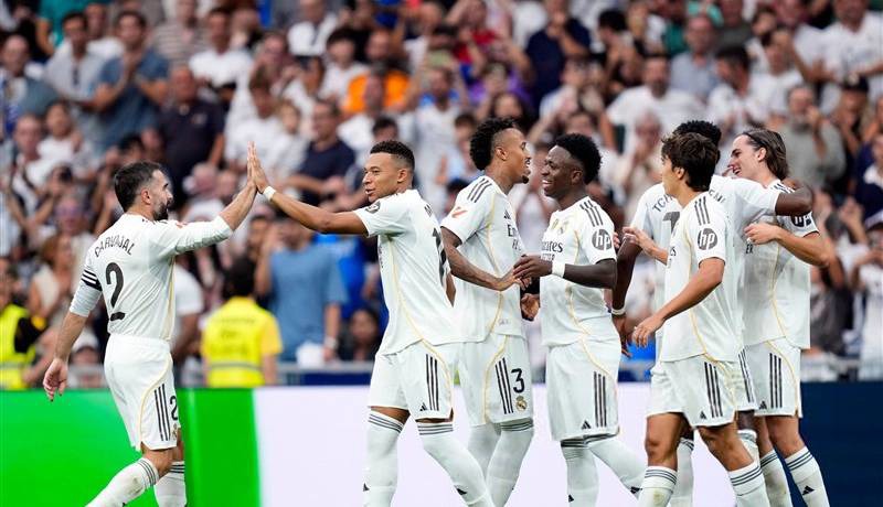 اختلاف نظر میان هواداران رئال مادرید در مورد پیراهن جدید