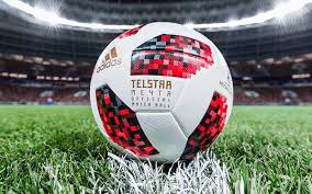 قد بلندترین دروازه‌بان‌های تاریخ فوتبال