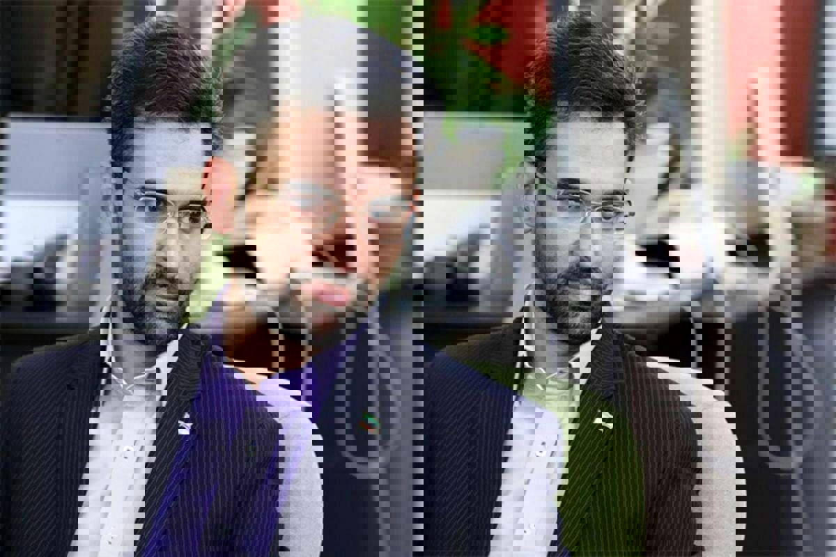 آذری‌جهرمی: هزینه پرهیز دولت از درگیری با مجلس را مردم پرداخت کردند