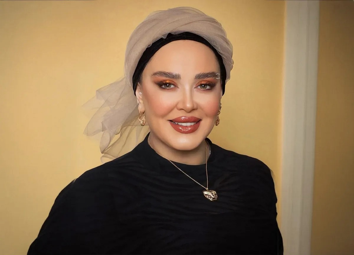 تیپ بهاره رهنما در سفر به مشهد جلب توجه کرد