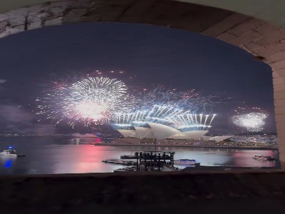 لحظه‌ی آغاز سال ۲۰۲۶ در سیدنی استرالیا