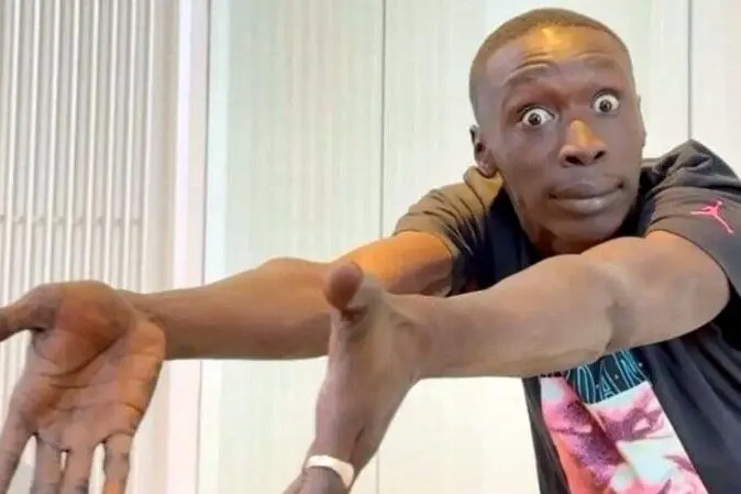 مردی که  چهره خود را یک میلیارد دلار اجاره داد