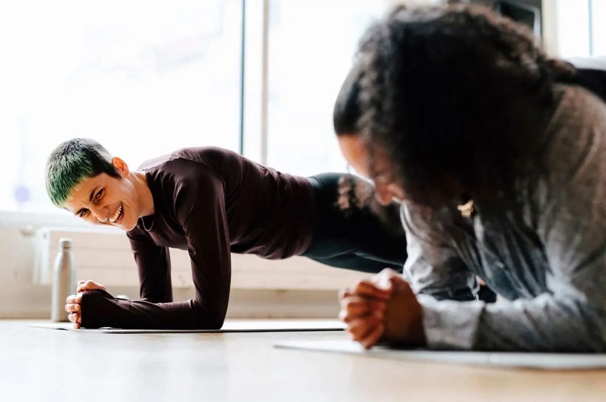 چند دقیقه ورزش در روز به طول عمر کمک می کند؟