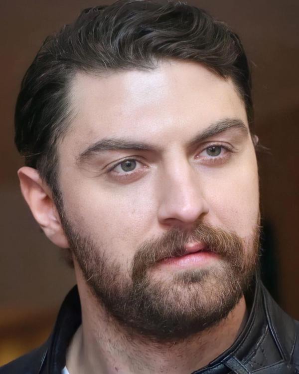 انتشار نخستین تصویر از امیرحسین فتحی در فیلم «مارون»