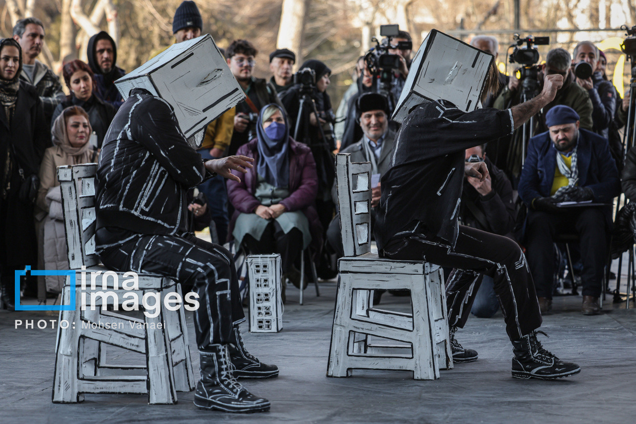 اجرای ۱۶ نمایش در روز هشتم جشنواره تئاتر فجر؛ از «هشت سین» تا «ایراندخت»