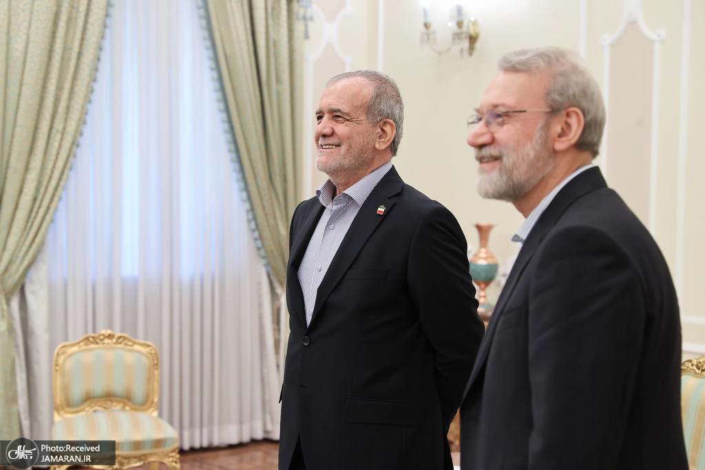 نظر لاریجانی و پزشکیان درباره اینترنت از زبان معاون رئیس جمهور