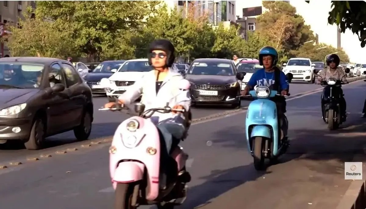 پایان ابهامات صدور گواهینامه موتور برای زنان توسط دولت