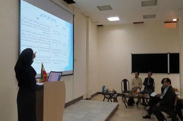 زمان دفاع از پایان نامه ها تمدید شد