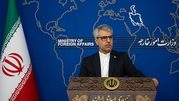 نشست سخنگوی وزارت خارجه؛ از احضار سفرای کشورهای عضو اتحادیه اروپا تا ماجرای توئیت لاریجانی درباره روند مذاکرات