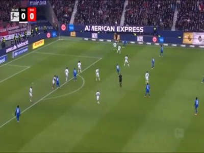 خلاصه بازی آینتراخت فرانکفورت ۱ - بایرلورکوزن ۳