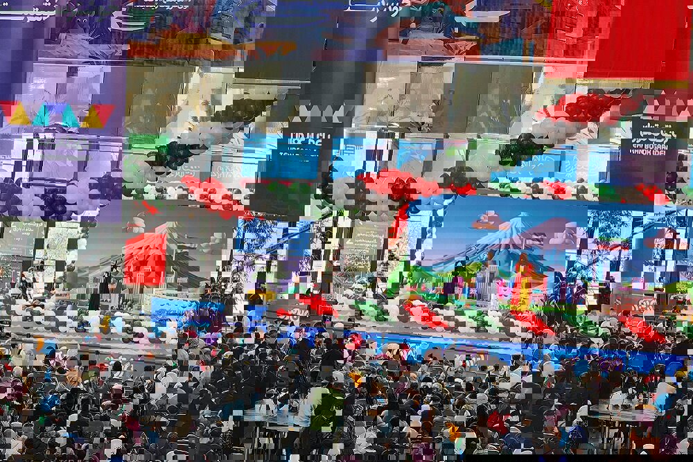 ویژه‌برنامه‌های باغ‌ کتاب به مناسبت دهه فجر و نیمه شعبان برگزار شد