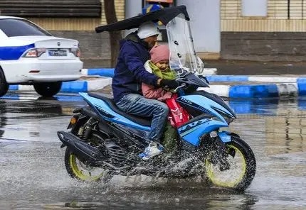 تشدید فعالیت سامانه بارشی در کشور از فردا در ۱۲ استان