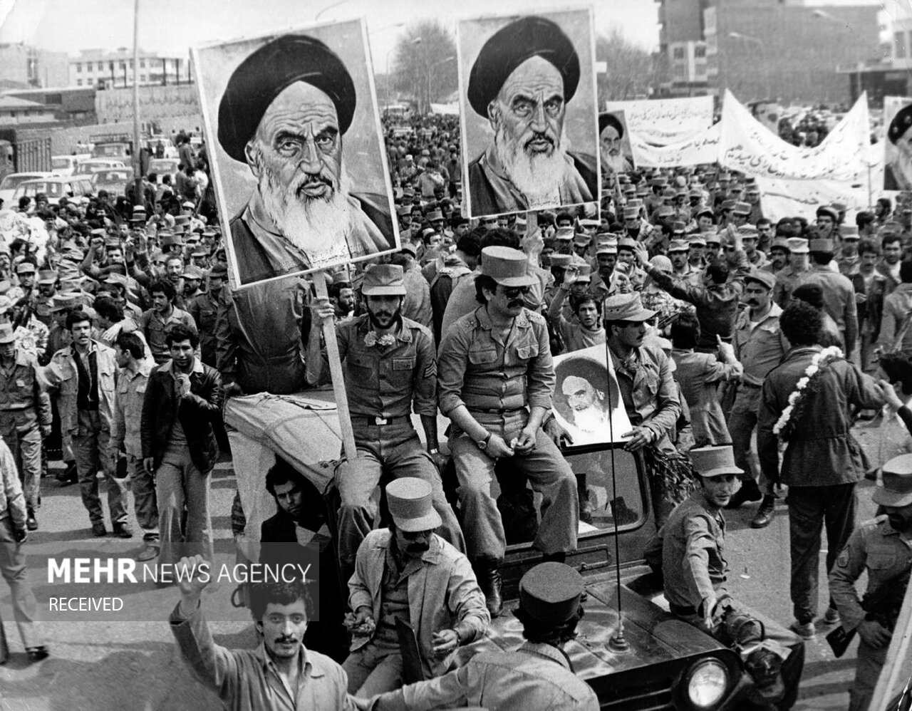 شکاف خاموشی که به انقلاب رسید/ از ترس قحطی تا جرئت اعتراض