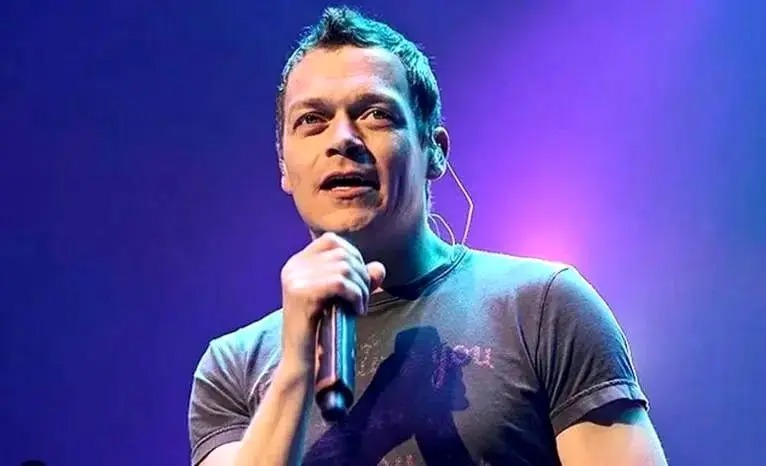 مرگ خواننده مشهور در ۴۷ سالگی