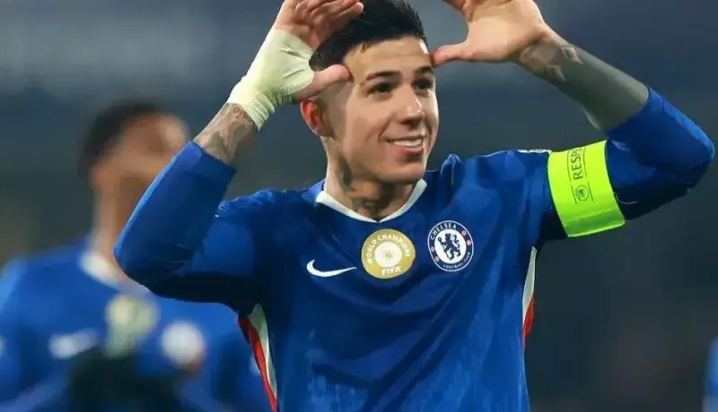 پیراهن مارادونا طلسم شانس ستاره چلسی