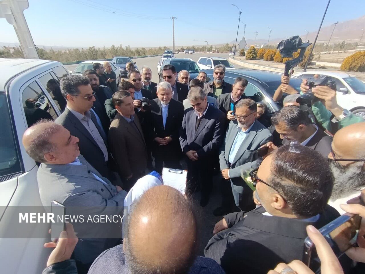 ثبت جهانی بسطام در مسیر وزیر؛ صالحی‌امیری وارد شاهرود شد